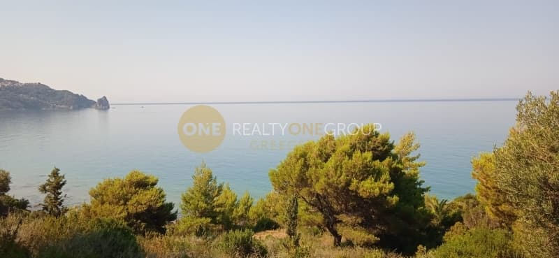 Parcel in Achilleio, Corfu — Photo 3 of 9