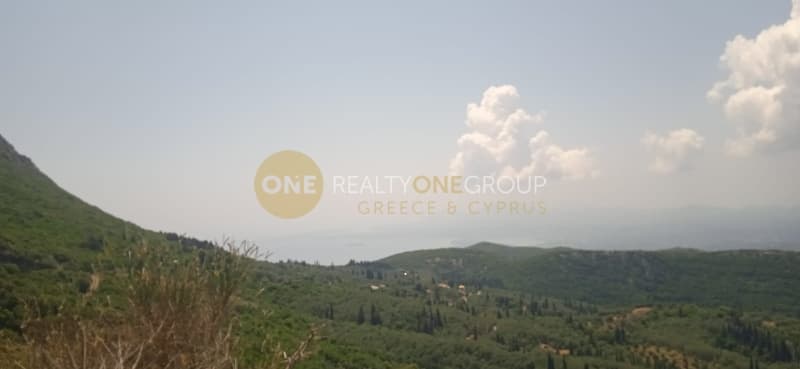 Parcel in Faiakes, Corfu — Photo 3 of 11