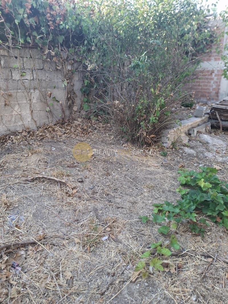 Οικόπεδο στην Κέντρο, Μεταμόρφωση