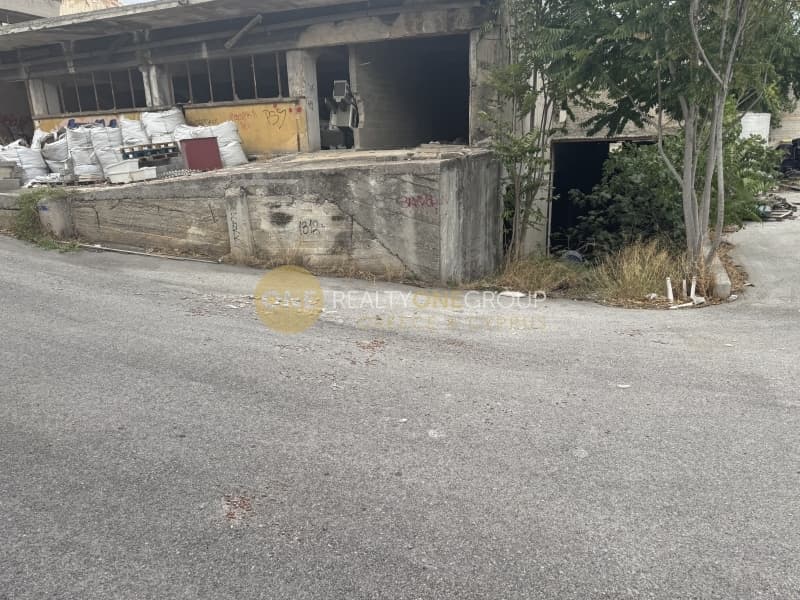 Οικόπεδο στην Ακαδημία Πλάτωνος, Κολωνός - Κολοκυνθούς — Φωτογραφία 1 από 7