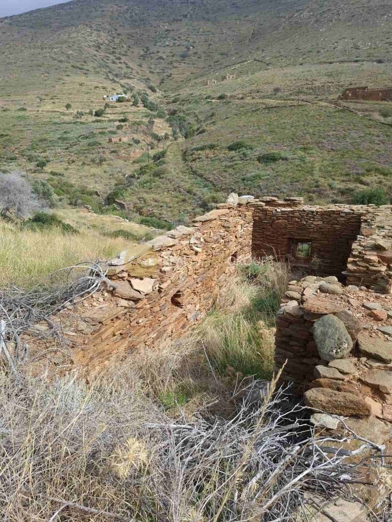 Αγροτεμάχιο στην Άνω Γαύριο, Άνδρος — Φωτογραφία 10 από 15
