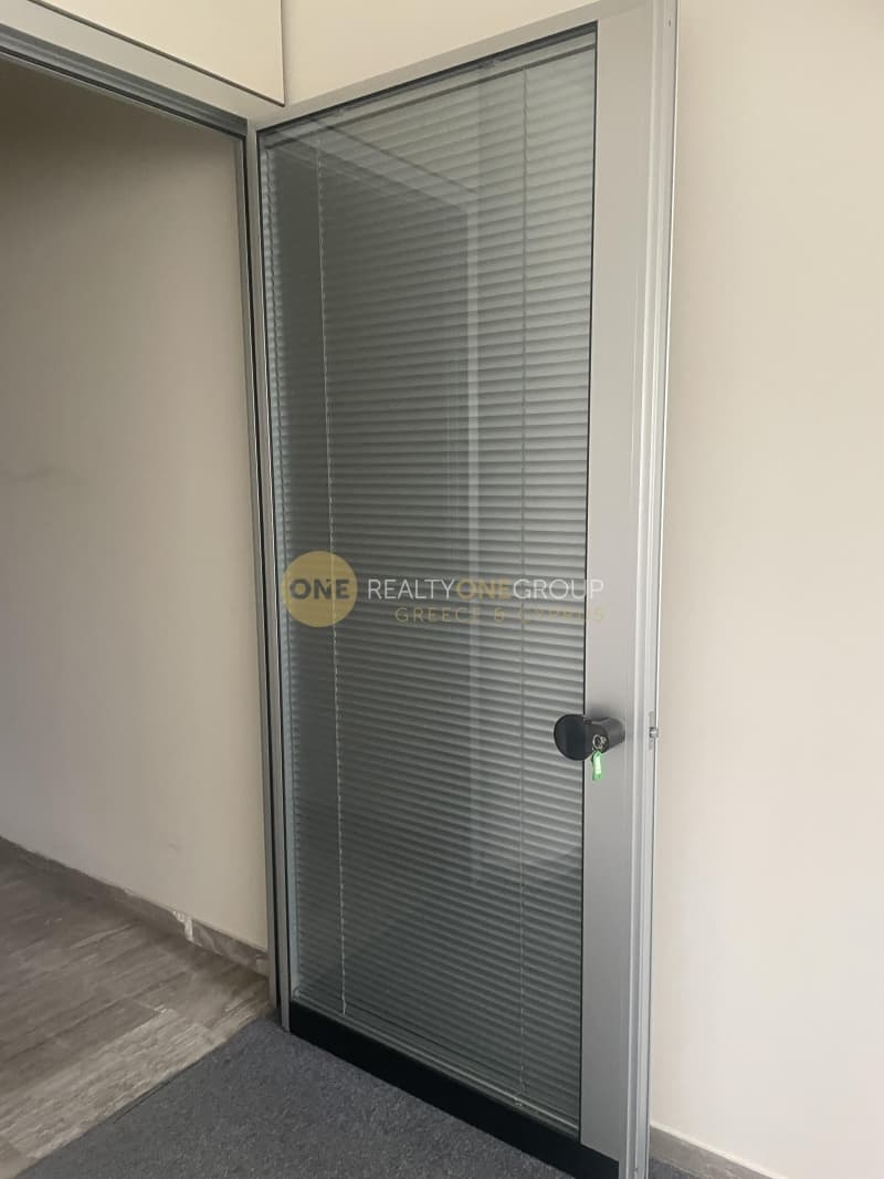 Office in Center, Nea Erithraia — Photo 17 of 20