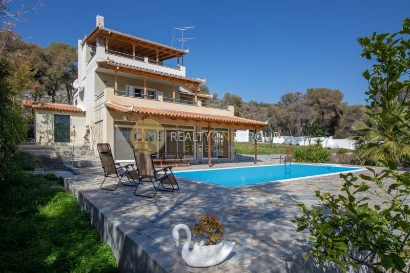House in Agios Charalampos, Loutraki-Perachora — Photo 1 of 31