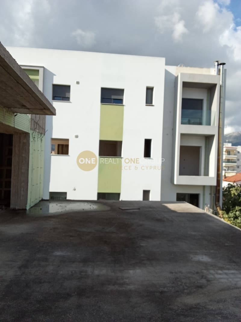 House in Center, Koropi — Photo 12 of 22