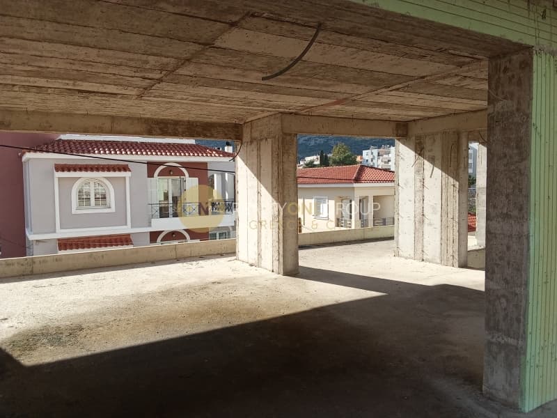 House in Center, Koropi — Photo 4 of 22