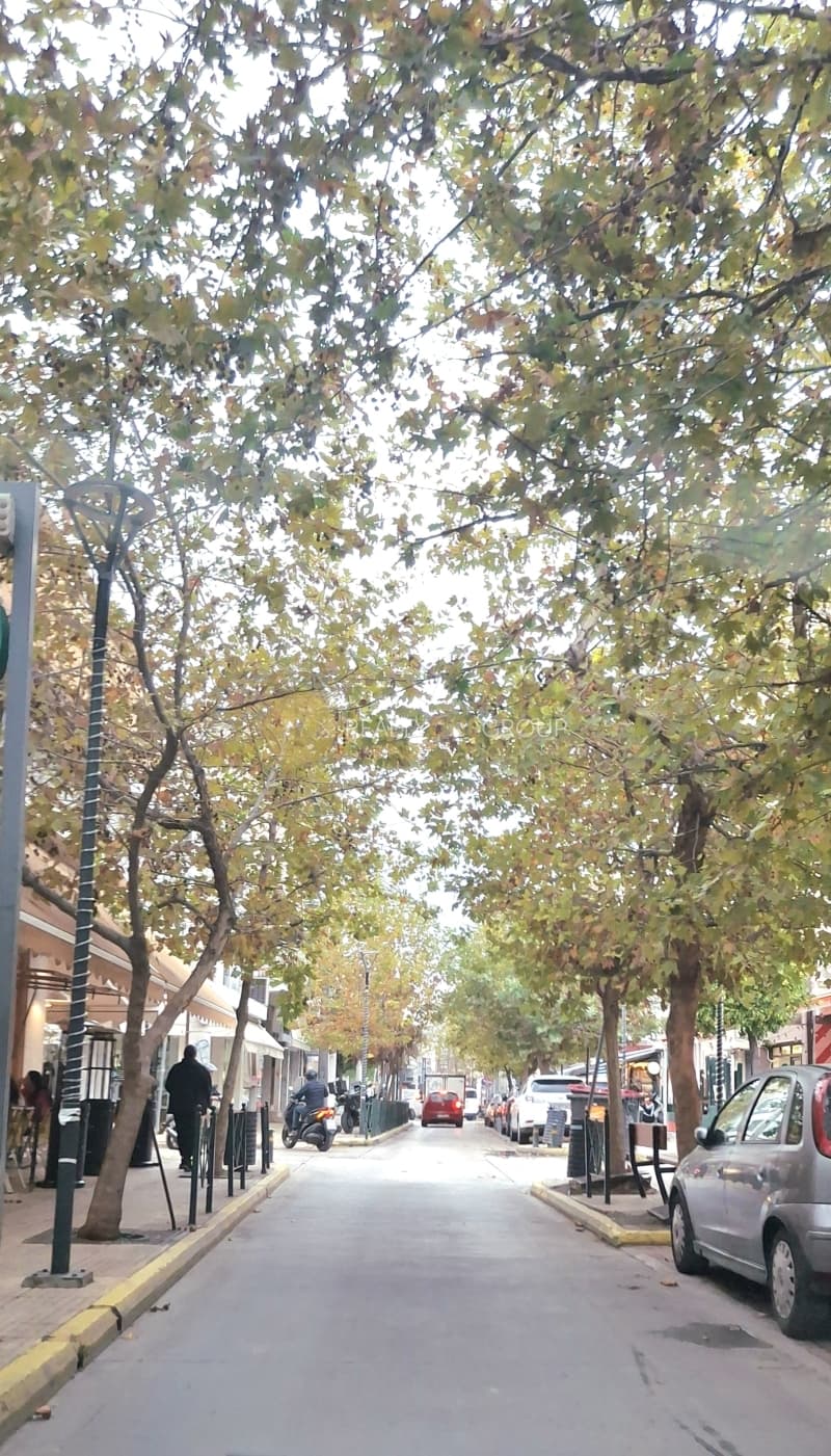 Κατάστημα στην Μπουρνάζι, Περιστέρι — Φωτογραφία 1 από 3