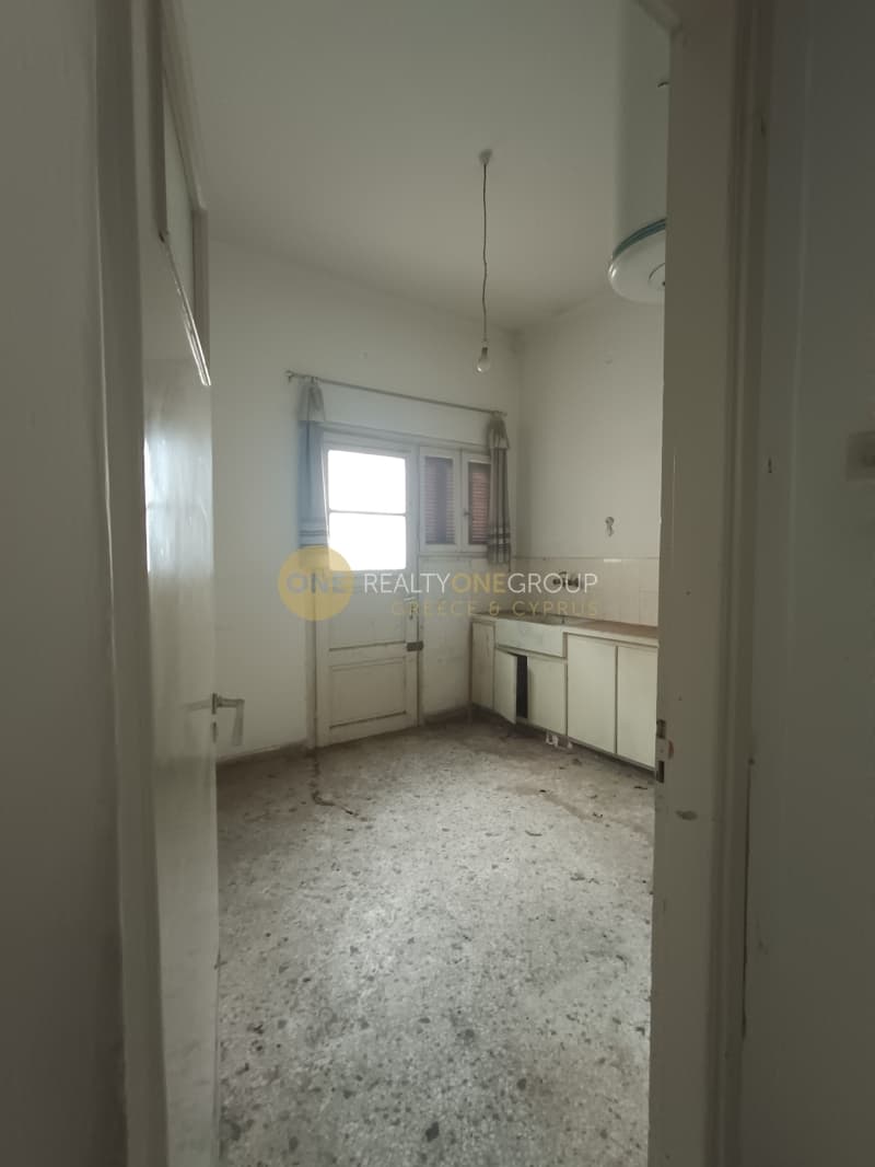 House in Politeknon, Ilion — Photo 2 of 18