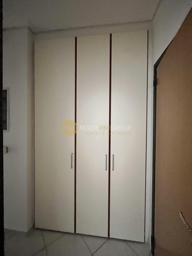 Apartment in Agia Varvara, Agios Dimitrios — Photo 10 of 13