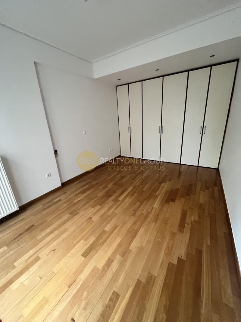 Apartment in Agia Varvara, Agios Dimitrios — Photo 9 of 13