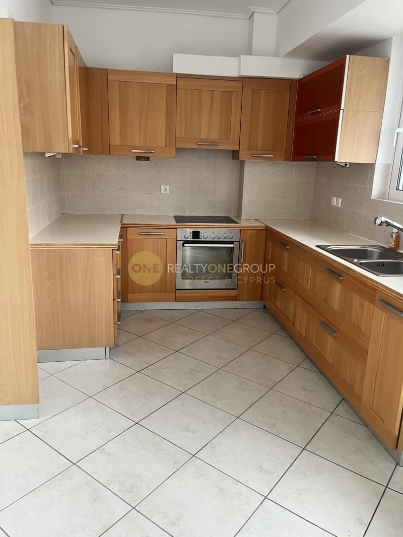 Apartment in Agia Varvara, Agios Dimitrios — Photo 3 of 13