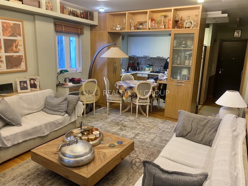 Apartment in Sismanogleio, Marousi — Photo 2 of 29