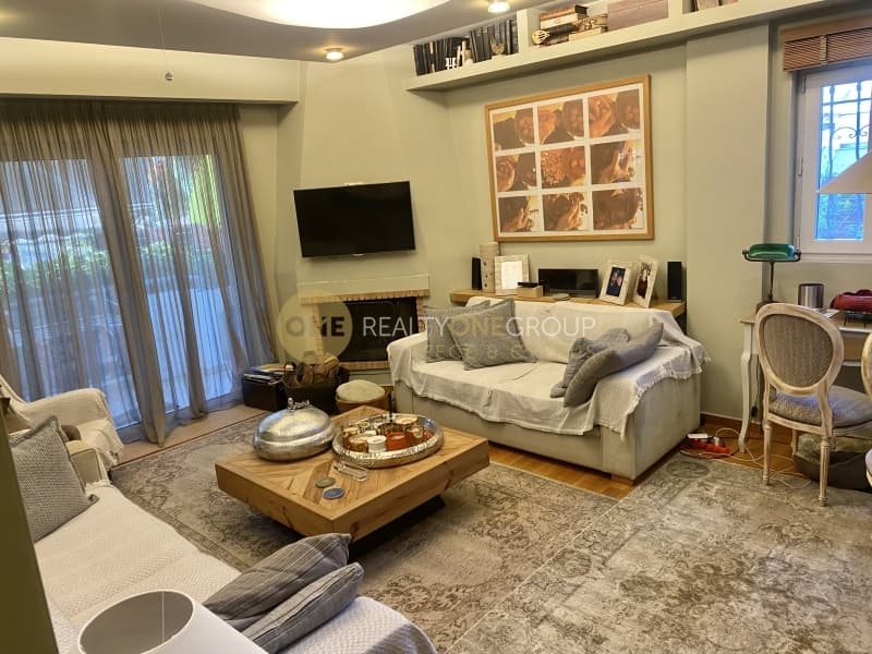 Apartment in Sismanogleio, Marousi — Photo 1 of 29