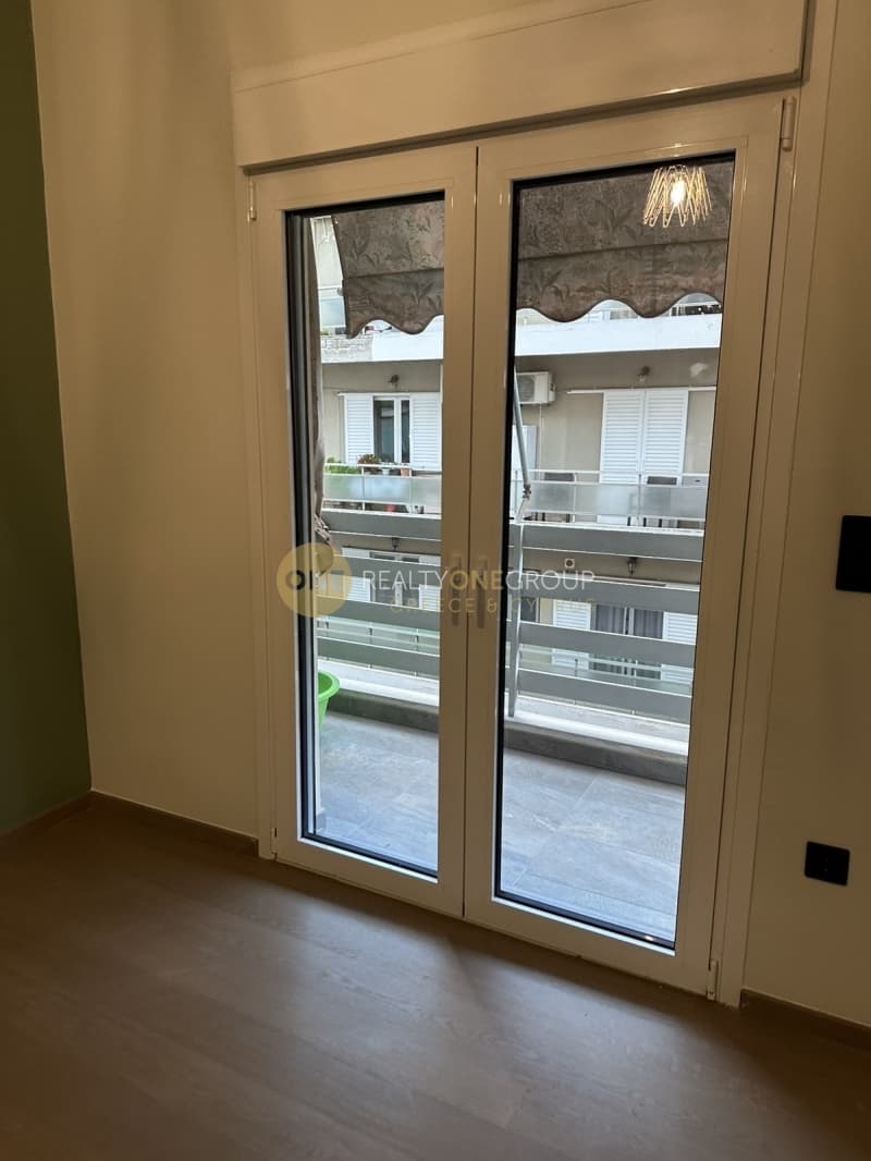 Apartment in Plateia Davaki, Kalithea — Photo 16 of 25