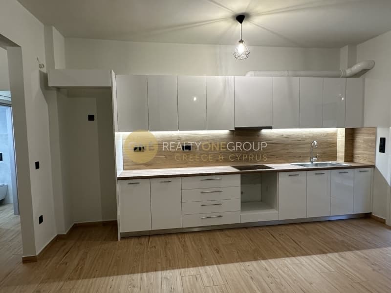 Apartment in Plateia Davaki, Kalithea — Photo 4 of 25