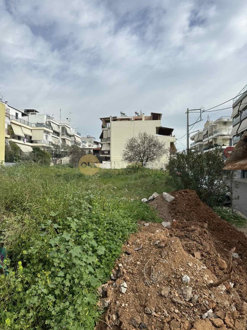 Building Plot in Tzitzifies, Moschato
