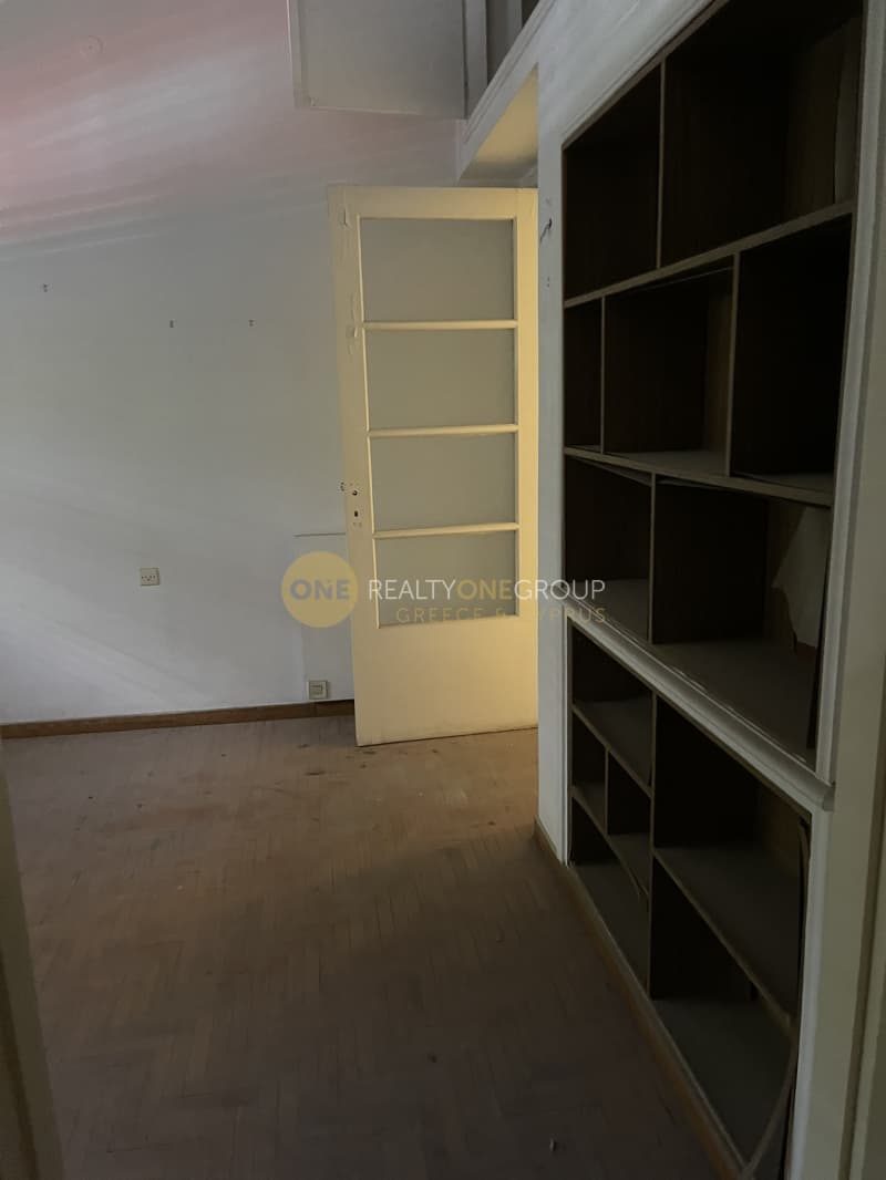 Μονοκατοικία στην Πλατεία Ελευθερίας, Κορυδαλλός — Φωτογραφία 3 από 5