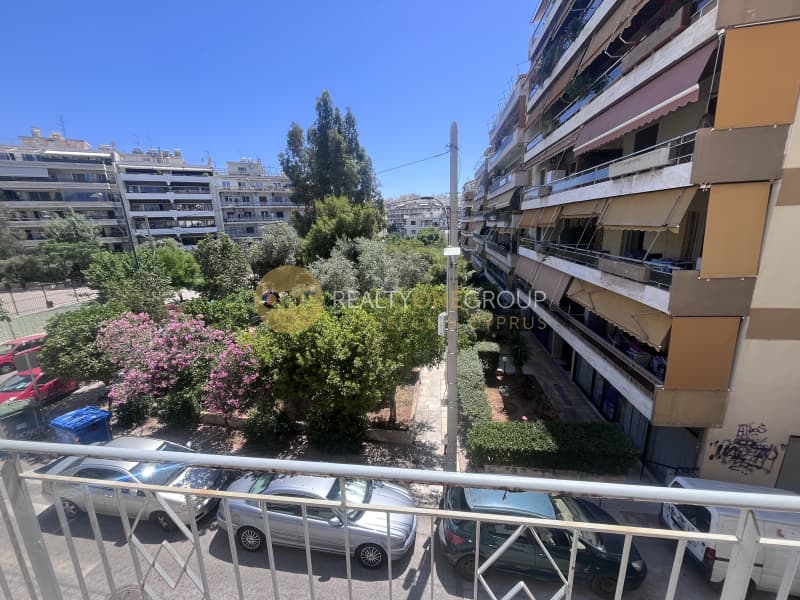 Apartment in Alsos, Nea Smyrni — Photo 1 of 10