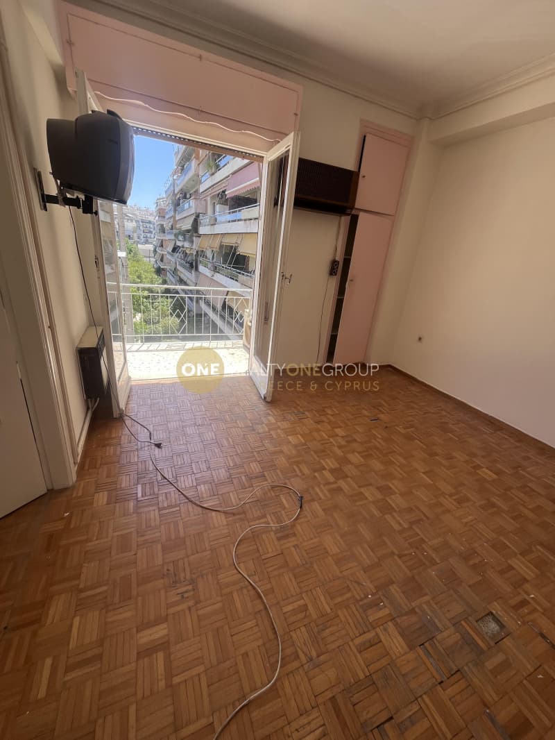 Apartment in Alsos, Nea Smyrni — Photo 3 of 10