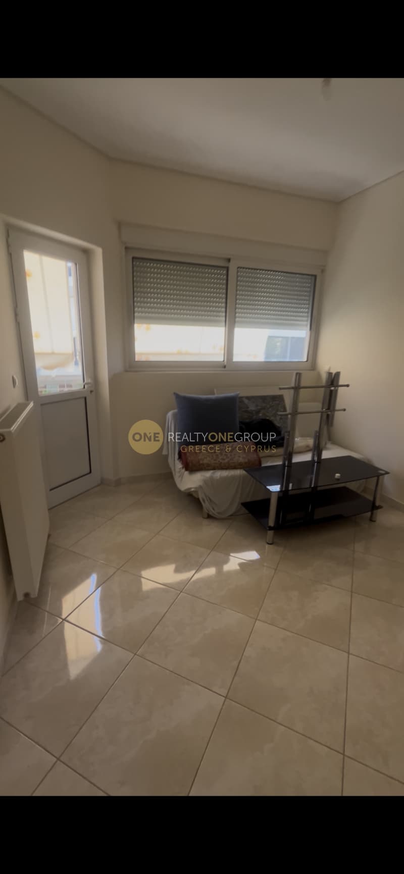 Apartment in Kithiron - Pani, Alimos — Photo 15 of 17