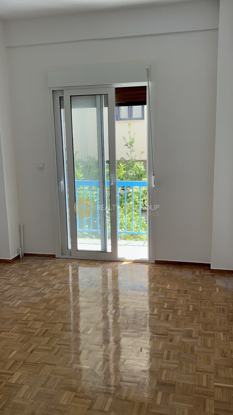 Διαμέρισμα στην Αγία Κυριακή, Παλαιό Φάληρο — Φωτογραφία 2 από 13