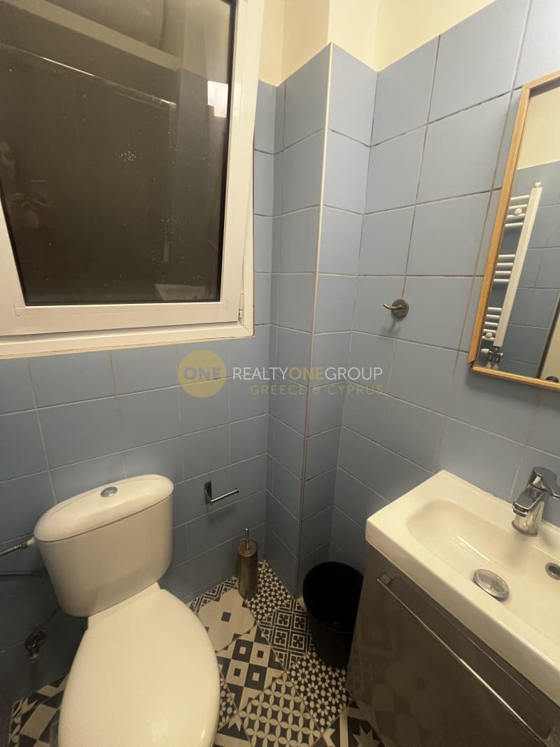Apartment in Hilton, Ilisia — Photo 13 of 16