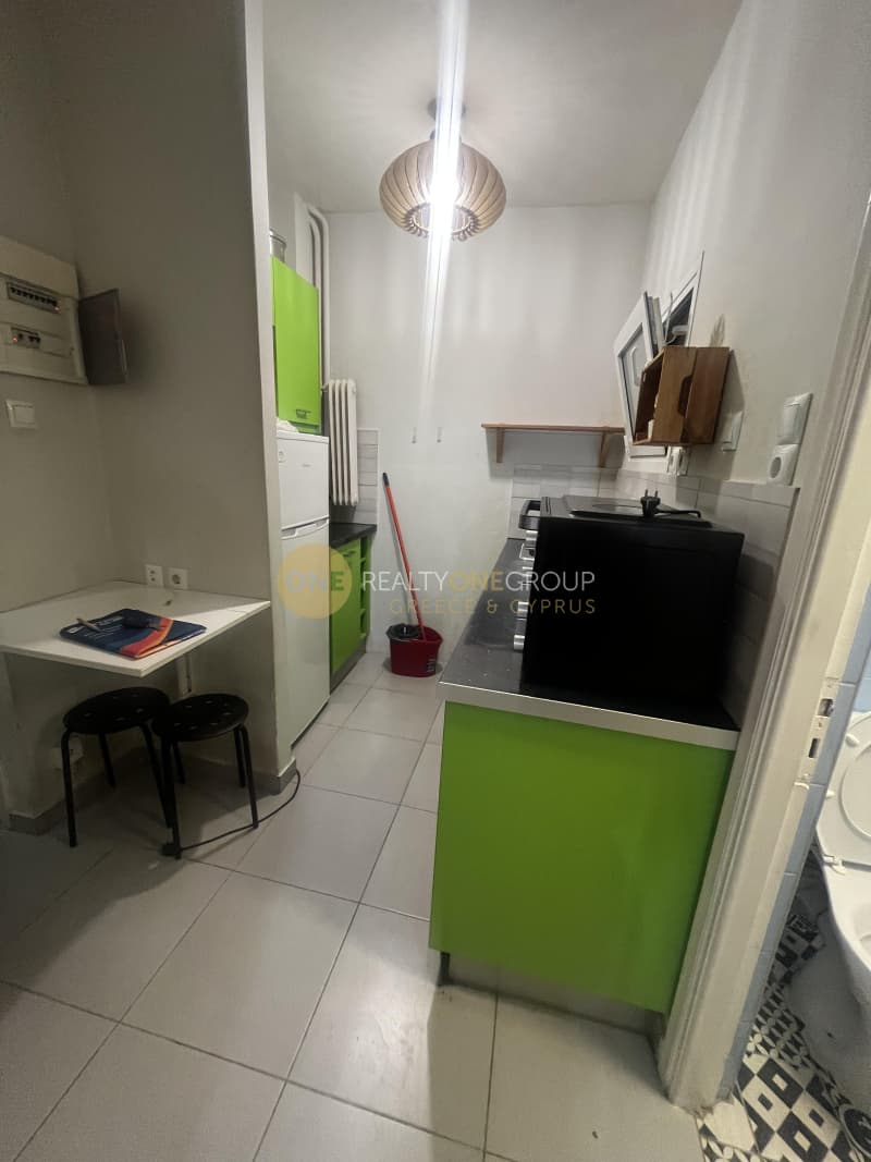 Apartment in Hilton, Ilisia — Photo 7 of 16