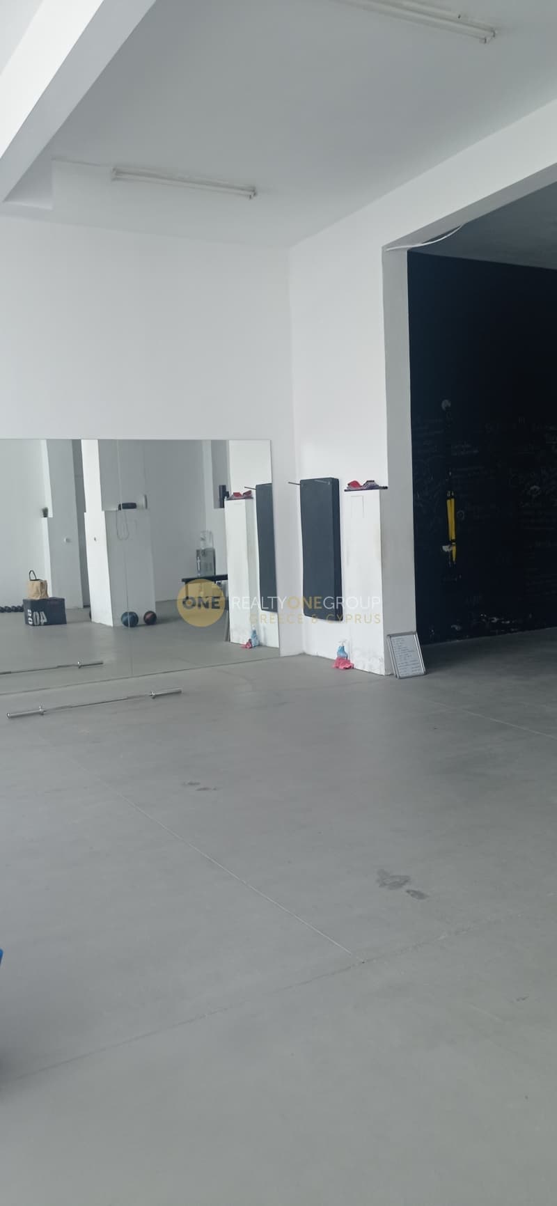 Event Hall in Palaio Irakleio, Lykovrisi — Photo 7 of 13