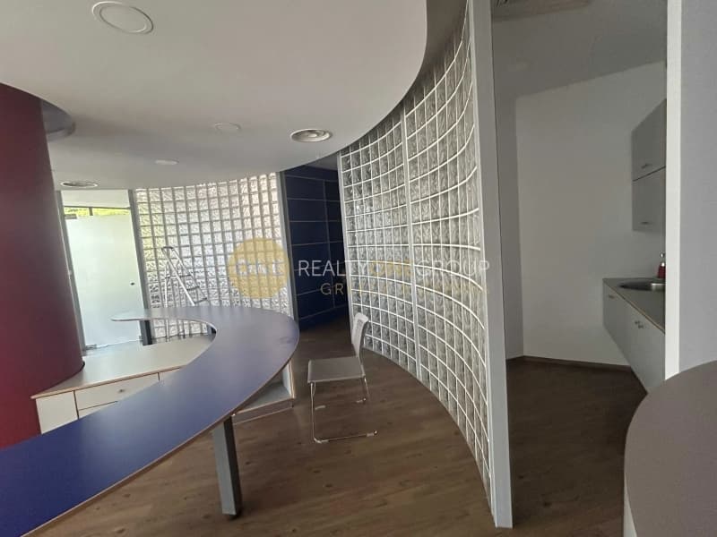 Office in Adames Oikismos Peloponnision, Kifisia — Photo 7 of 9