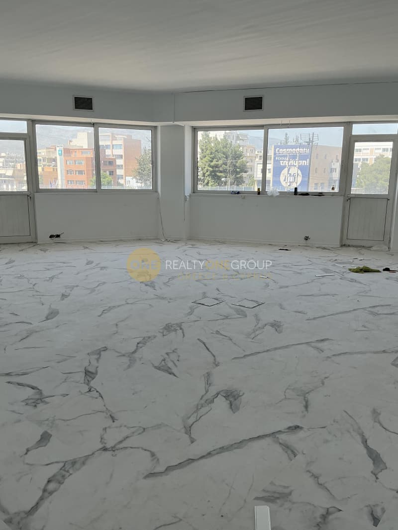Office in Kanapitsa, Metamorfosi — Photo 2 of 6