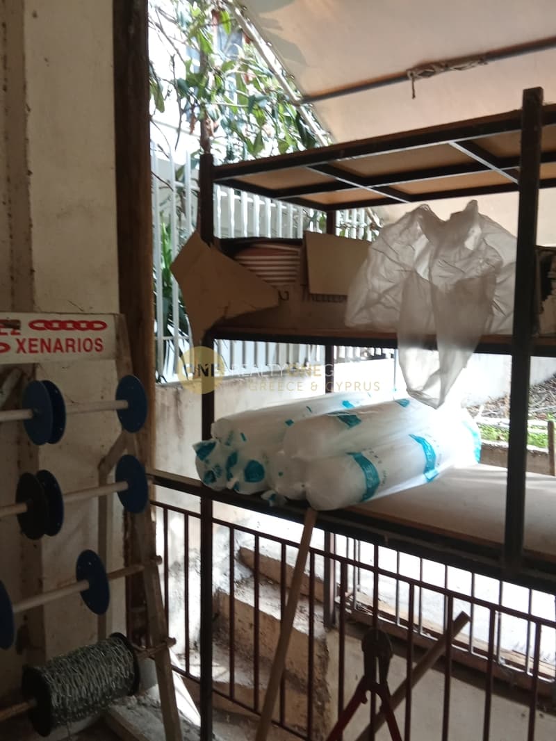 Retail Store in Argyroupoli, Argyroupoli — Photo 7 of 11