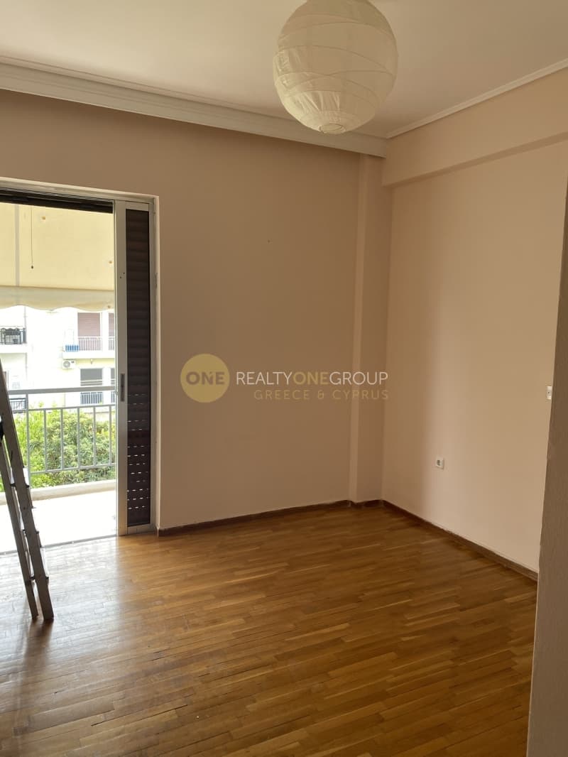 Apartment in Trachones, Alimos — Photo 3 of 17