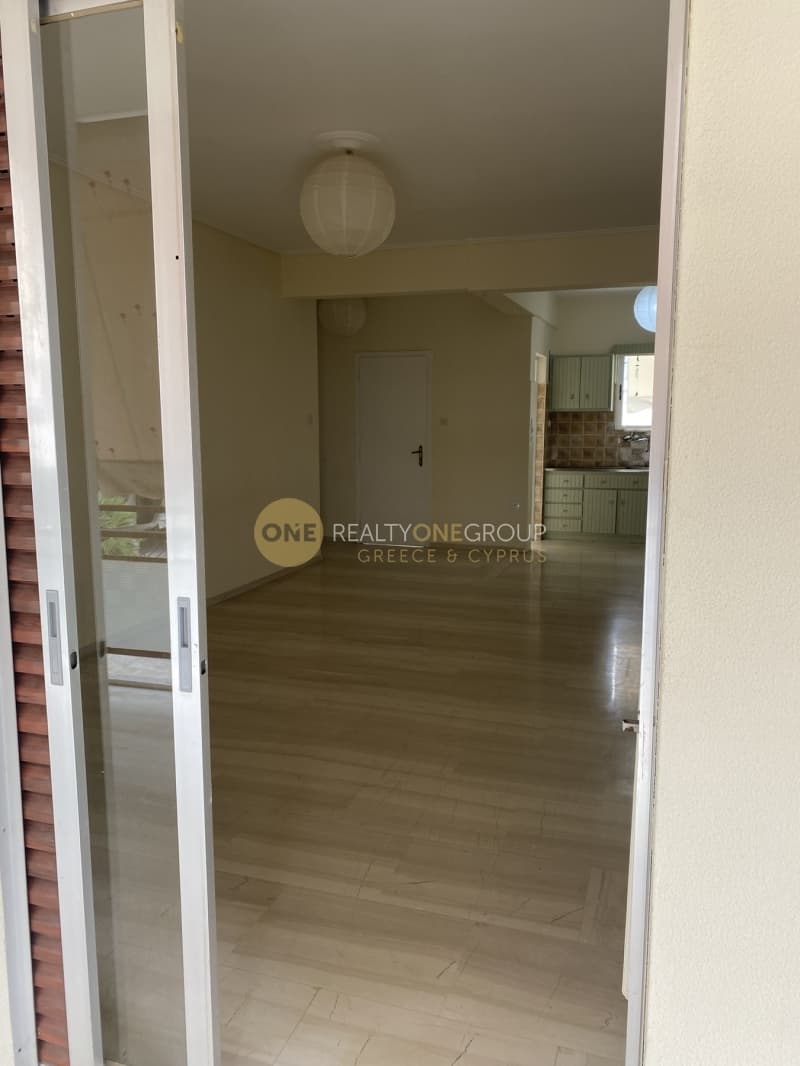 Apartment in Trachones, Alimos — Photo 2 of 17