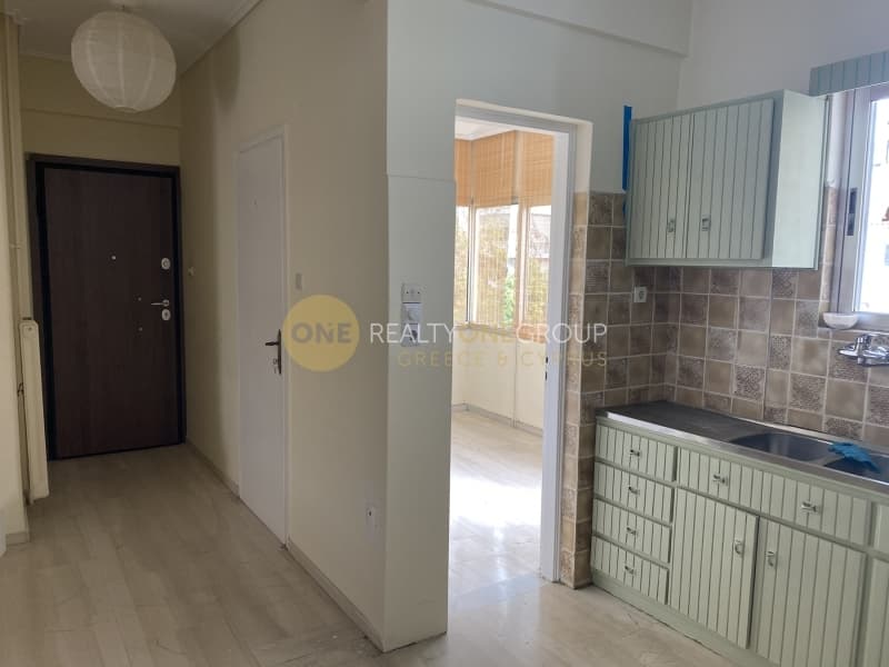 Apartment in Trachones, Alimos — Photo 16 of 17