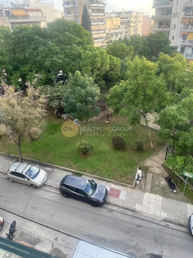 Apartment in Chrisaki, Nea Smyrni — Photo 1 of 19