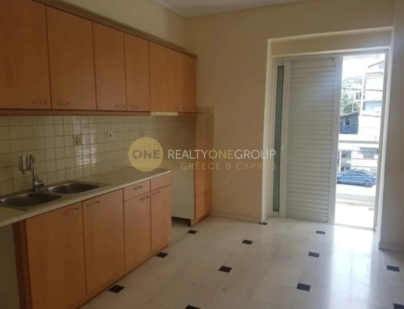 Apartment in Center, Nea Erithraia — Photo 7 of 16