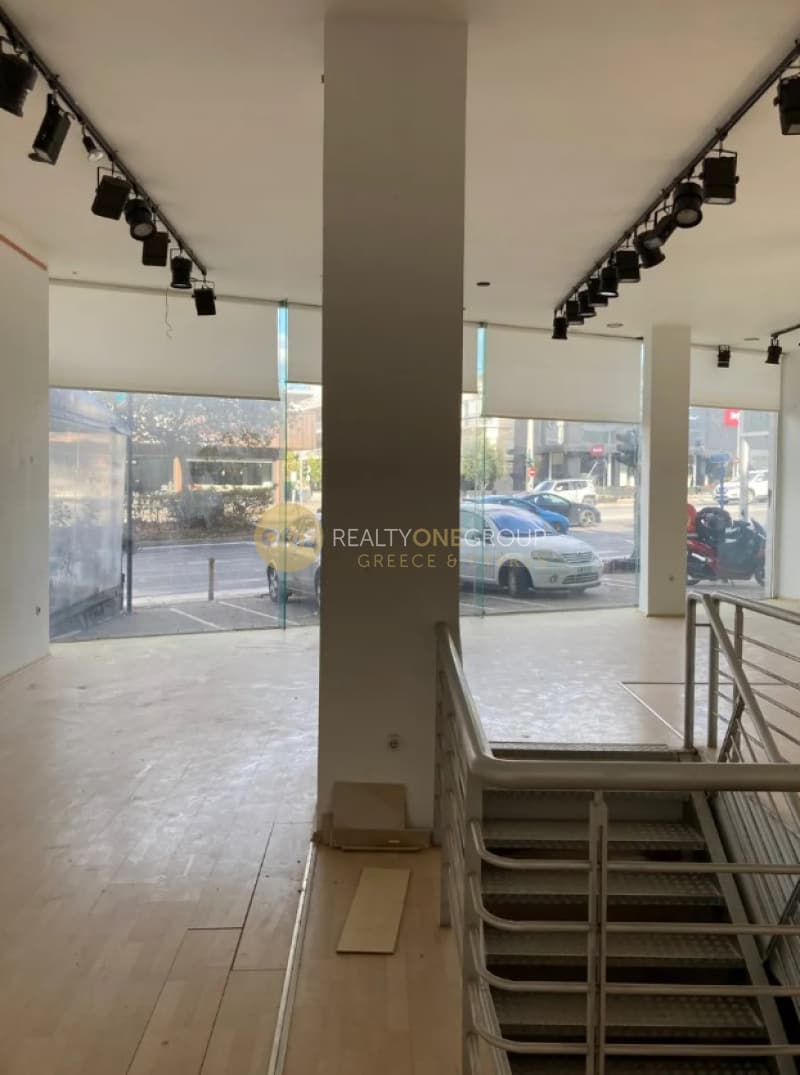 Retail Store in ERT, Agia Paraskevi — Photo 3 of 11