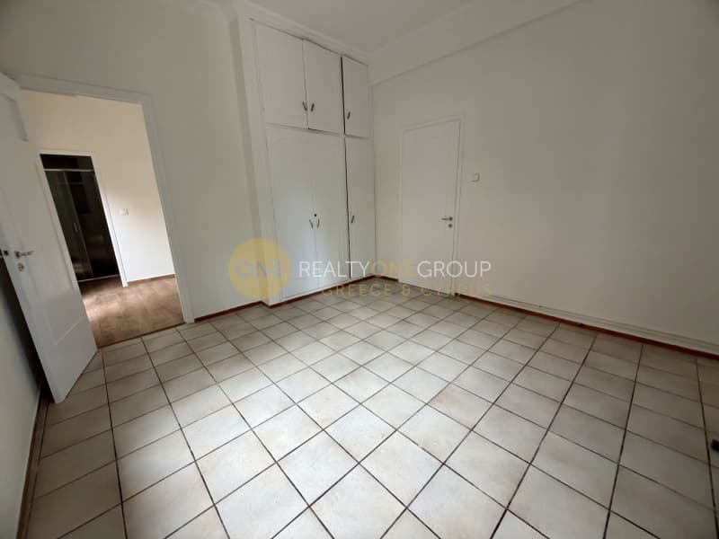 Apartment in Kato Kifisia, Kifisia — Photo 9 of 28