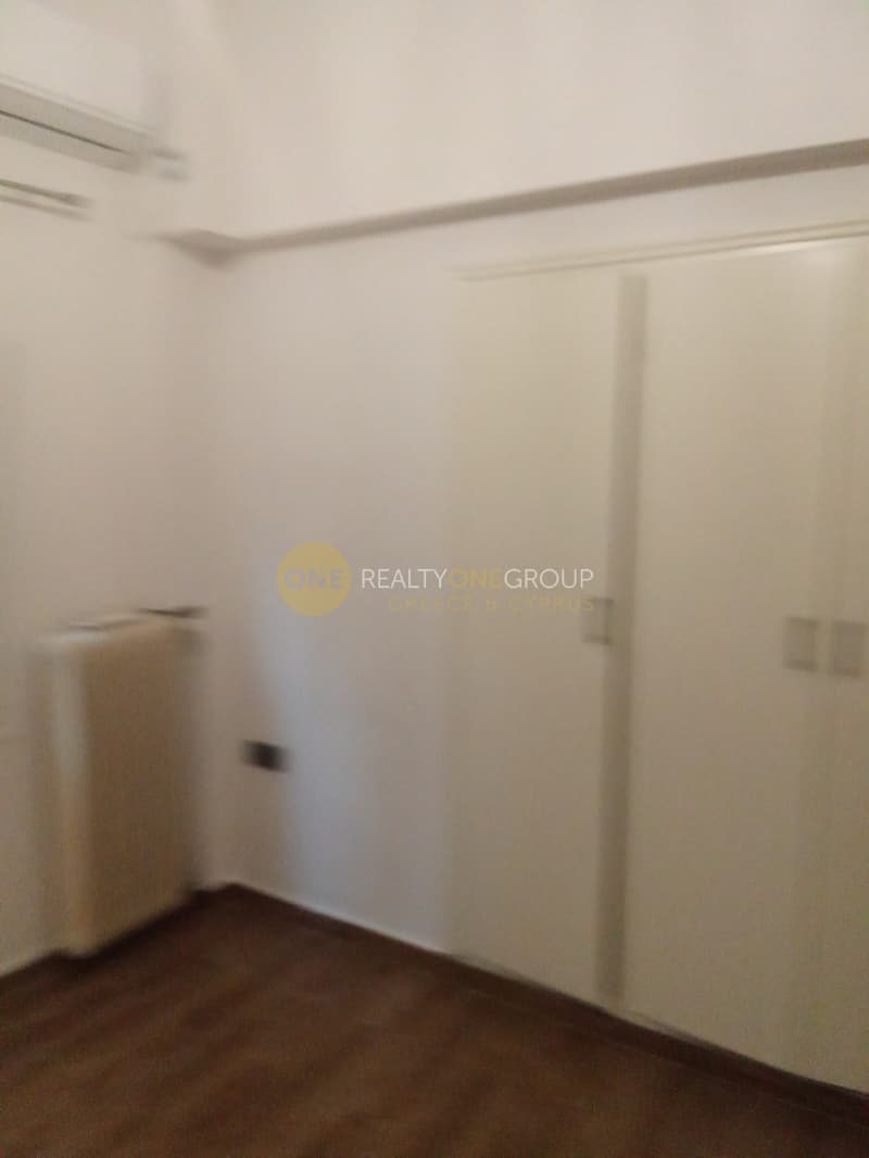 Apartment in Ano Elliniko, Elliniko — Photo 9 of 12
