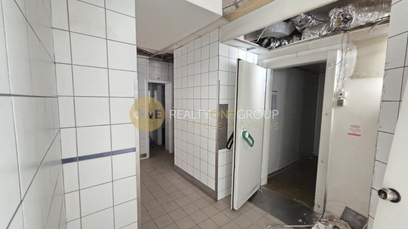 Κατάστημα στην Ανάβρυτα, Μαρούσι — Φωτογραφία 10 από 16