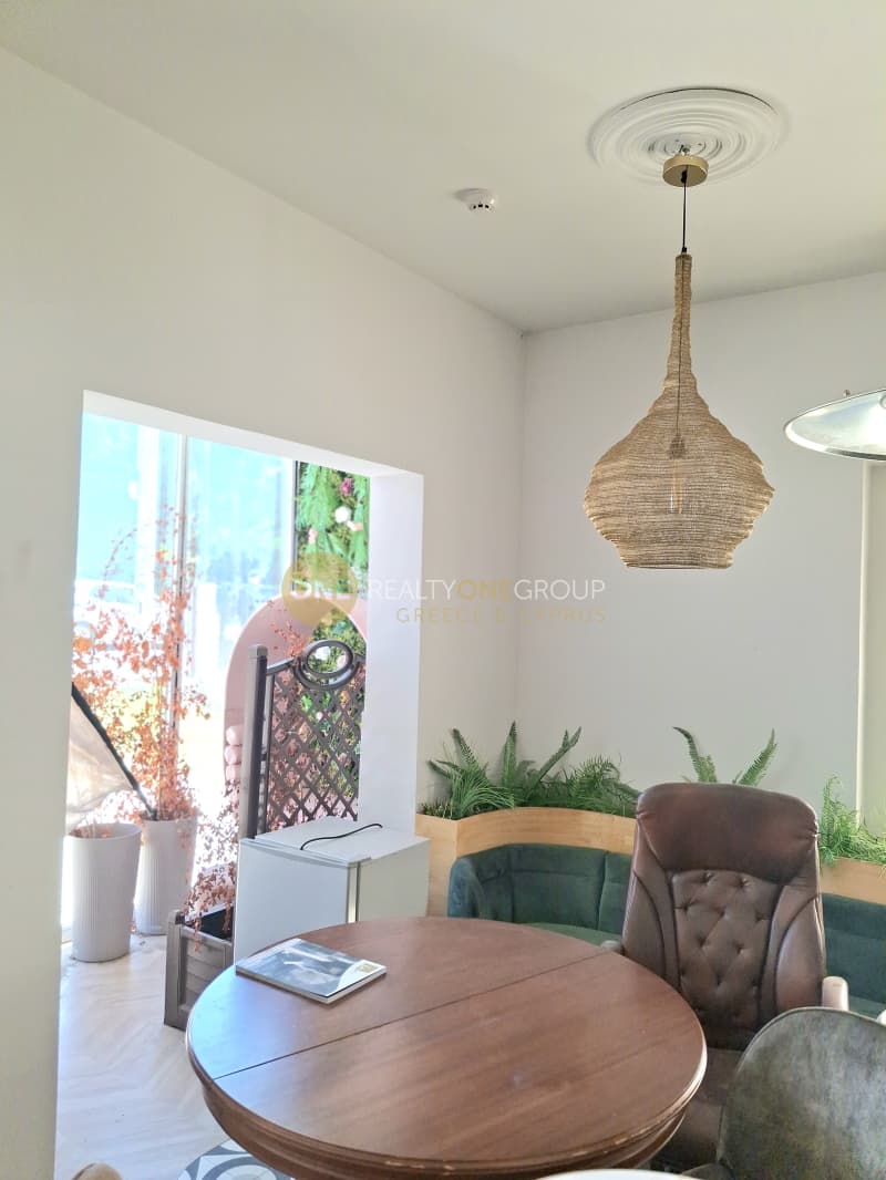 Retail Store in Kontopefko, Agia Paraskevi — Photo 23 of 30
