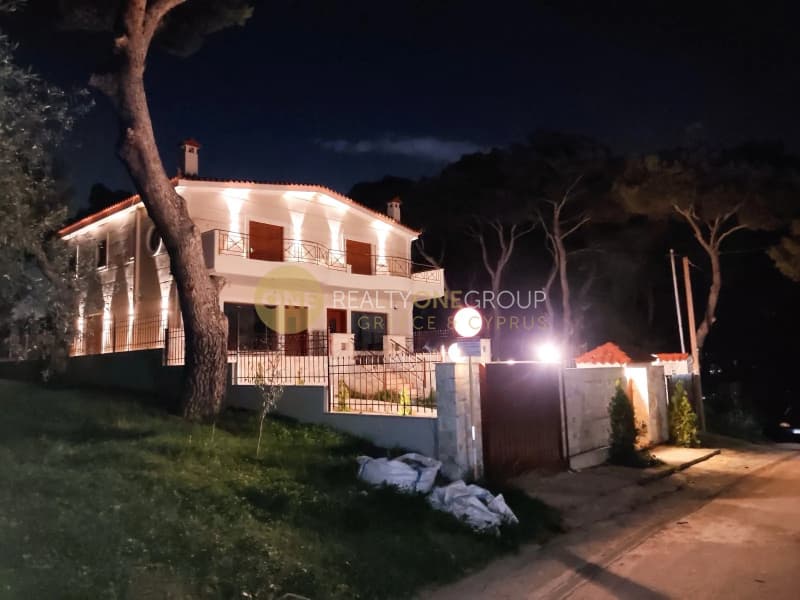 House in Adames Oikismos Grammos - Foinikas, Kifisia — Photo 6 of 8