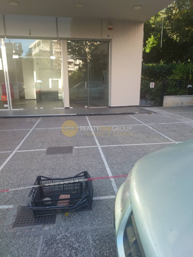 Κατάστημα στην Νέο Τέρμα, Μαρούσι — Φωτογραφία 1 από 4