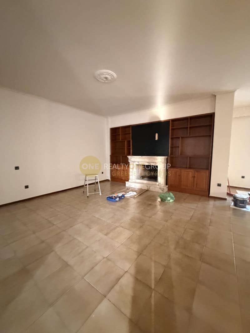 Apartment in Drosia, Drosia — Photo 1 of 19