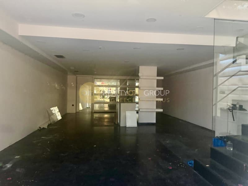 Κατάστημα στην Κεφαλάρι, Κηφισιά — Φωτογραφία 1 από 3