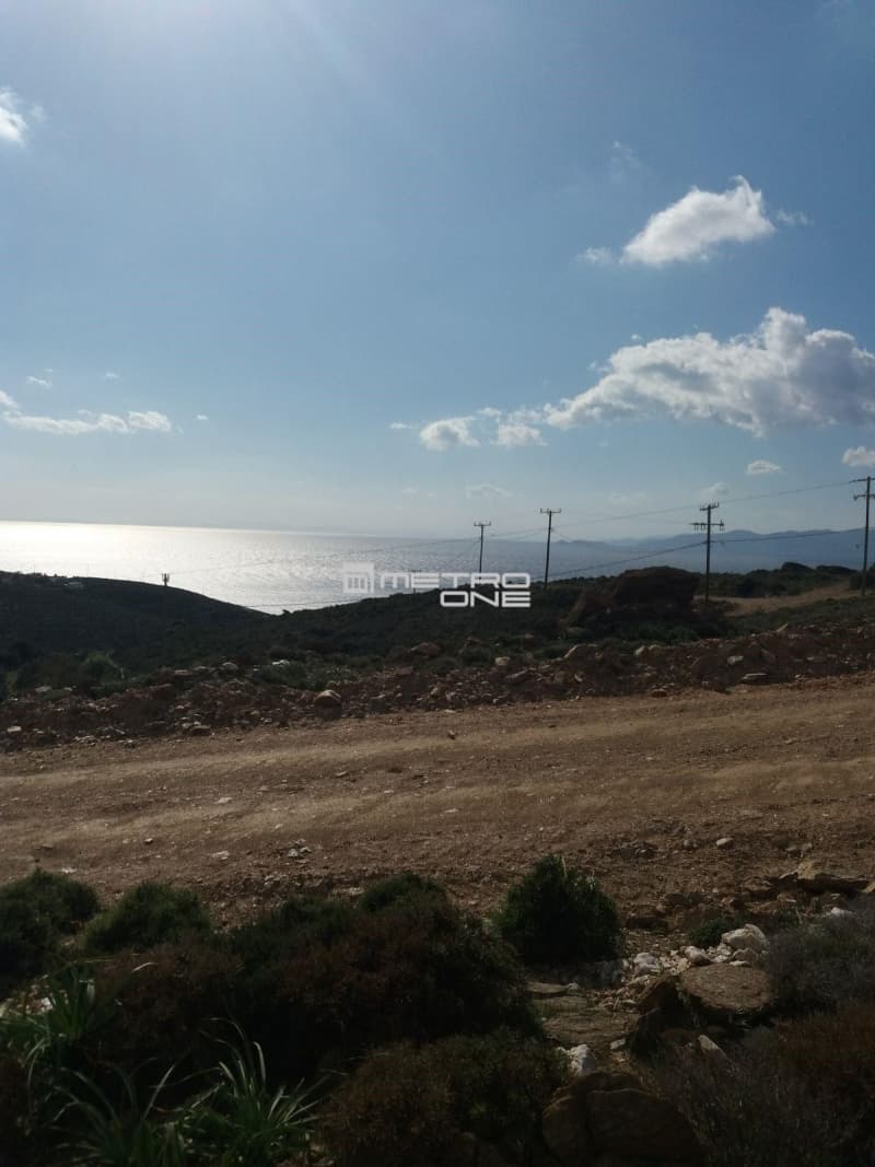 Αγροτεμάχιο στην Άνω Γαύριο, Άνδρος — Φωτογραφία 1 από 9