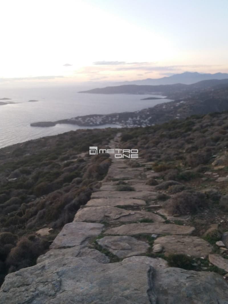 Parcel in Mpatsi, Andros — Photo 22 of 30