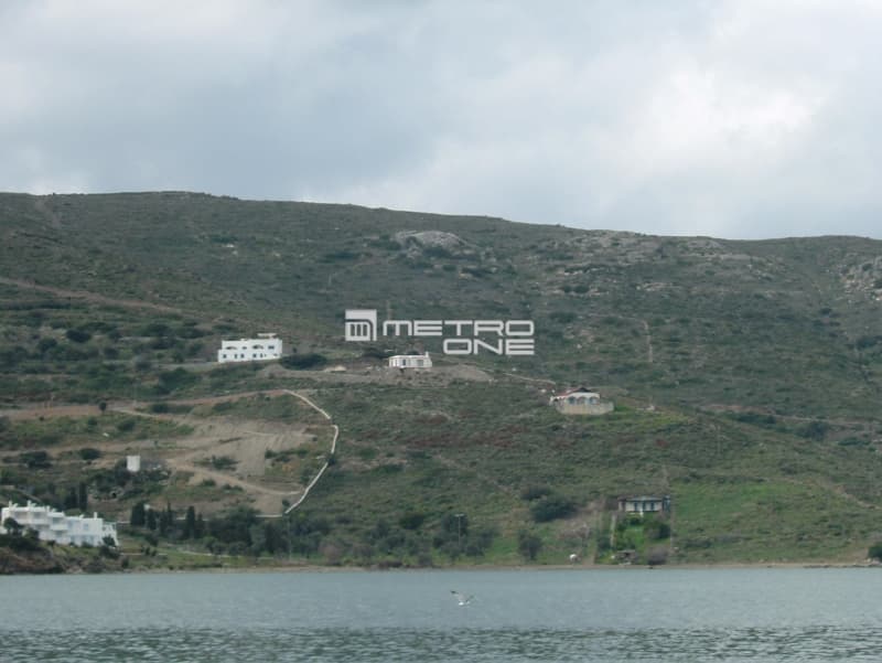 Parcel in Kato Fellos, Andros — Photo 6 of 8