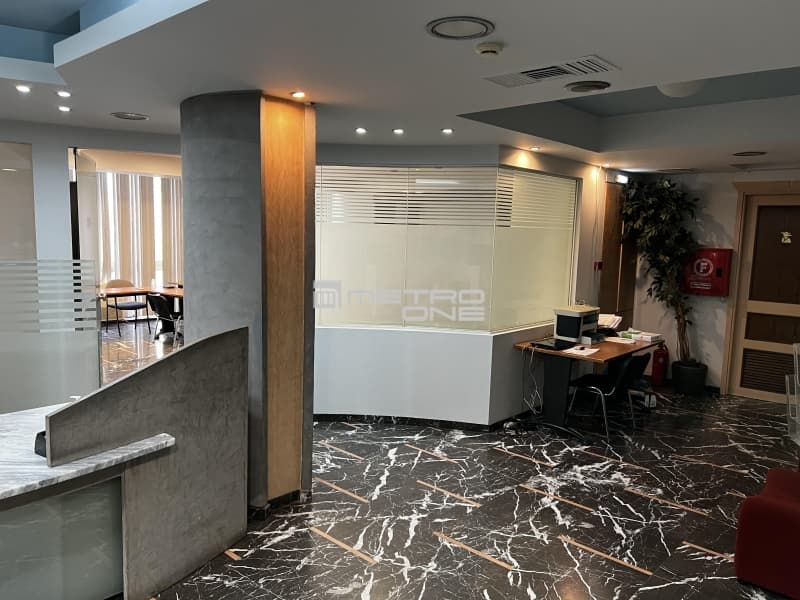 Office in Platia Kanigos, Exarchia - Neapoli — Photo 17 of 30