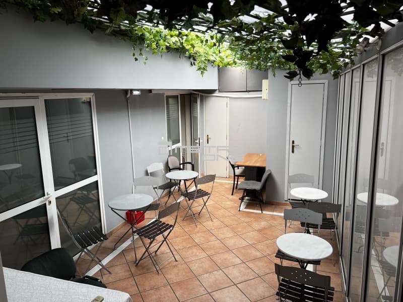 Office in Platia Kanigos, Exarchia - Neapoli — Photo 29 of 30