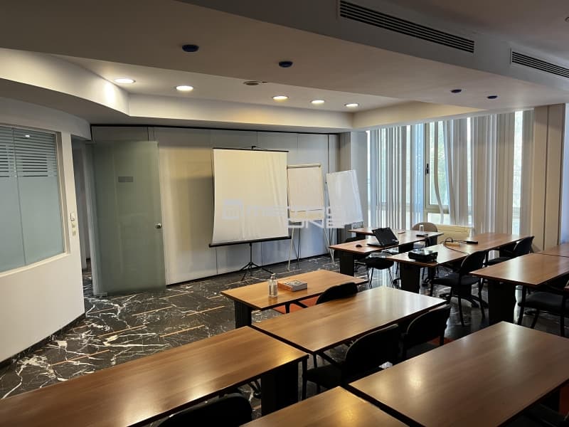 Office in Platia Kanigos, Exarchia - Neapoli — Photo 10 of 30